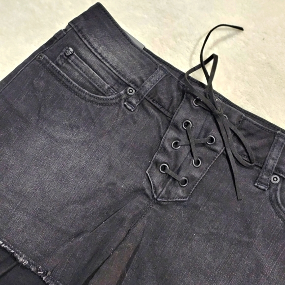 Lace‑Up Raw Hem Black Jean Shorts – by Blackheart Hot Topic Distressed Sz 7 - Picture 3 of 7